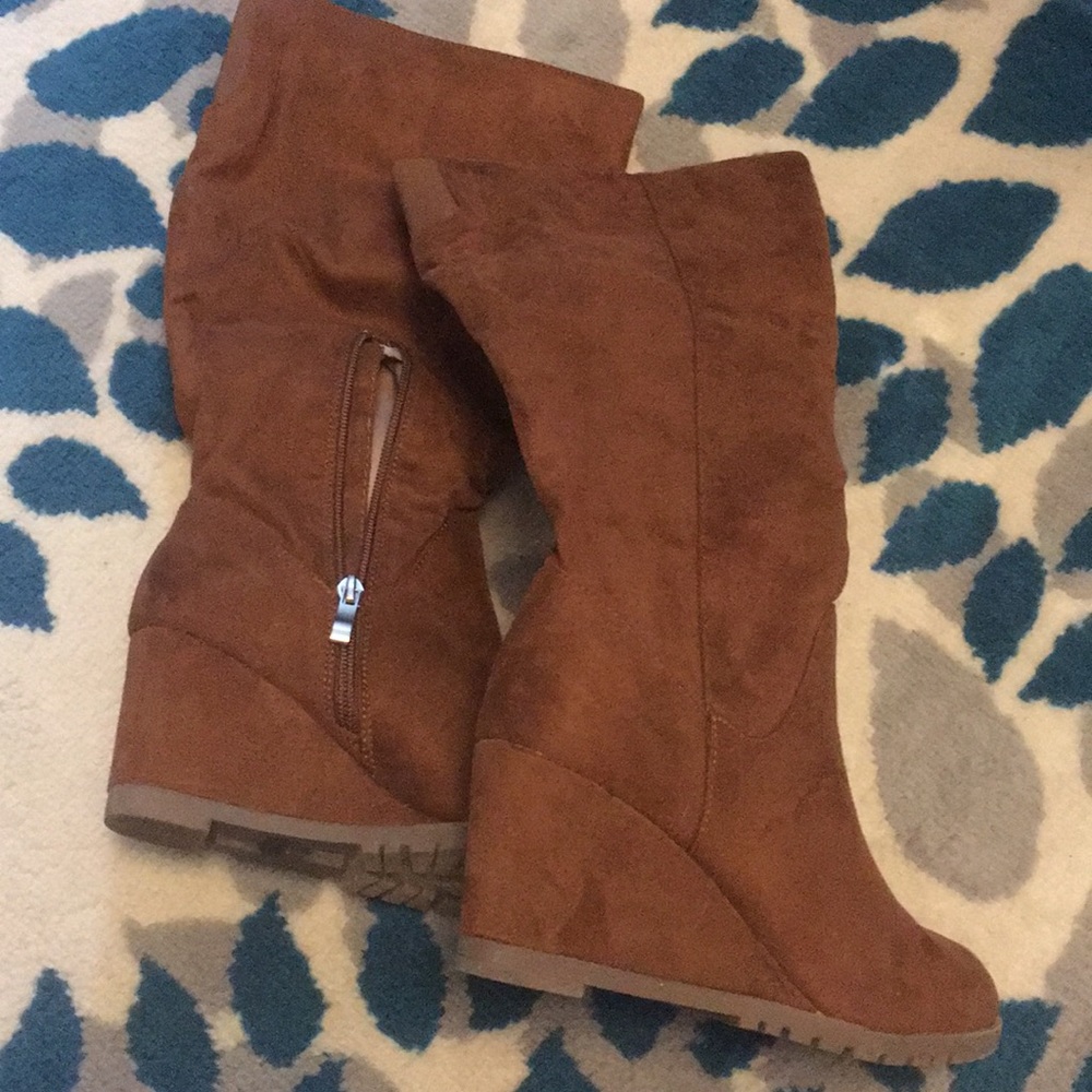 New Faux suede boots